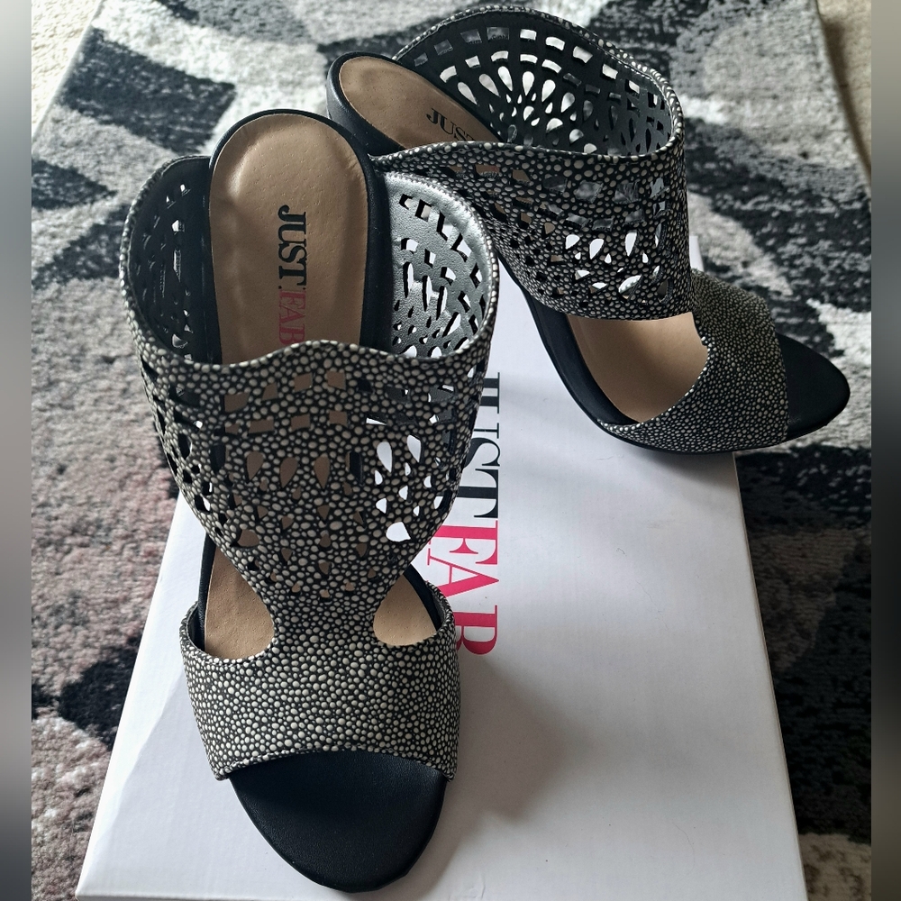 JustFab Black and White Cutout Heels